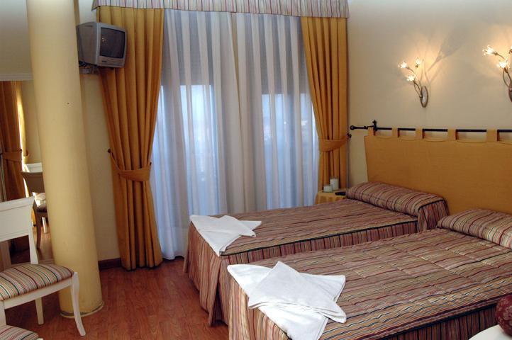 Hostal Stop Cantalejo Kültér fotó